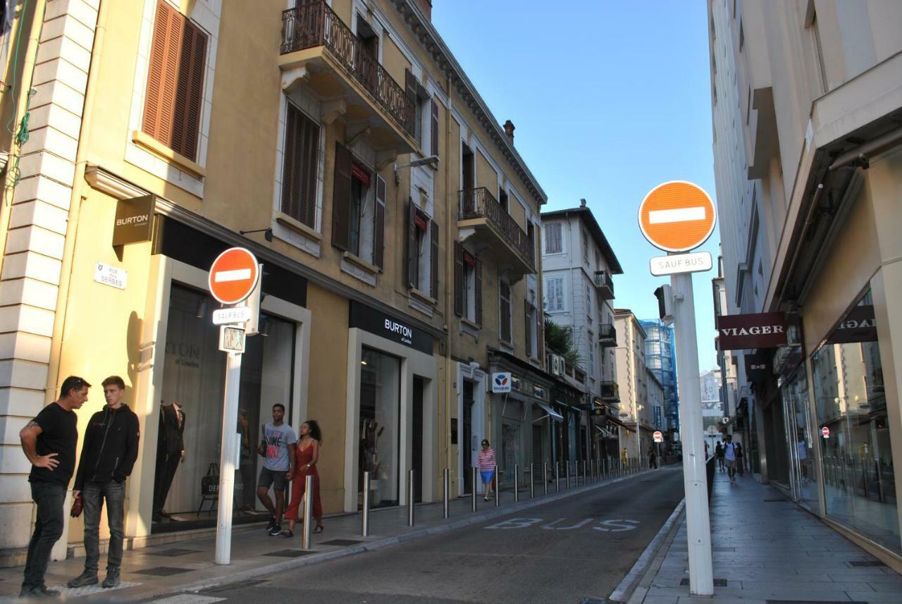 Les Serbes 2p Ret29 Appartement Cannes